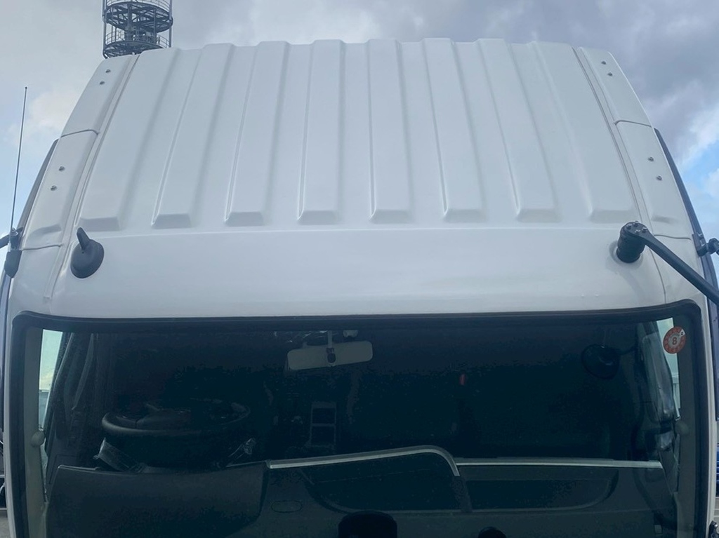 キャブ天井|三菱 ファイター 2KG-FK62FZの写真30