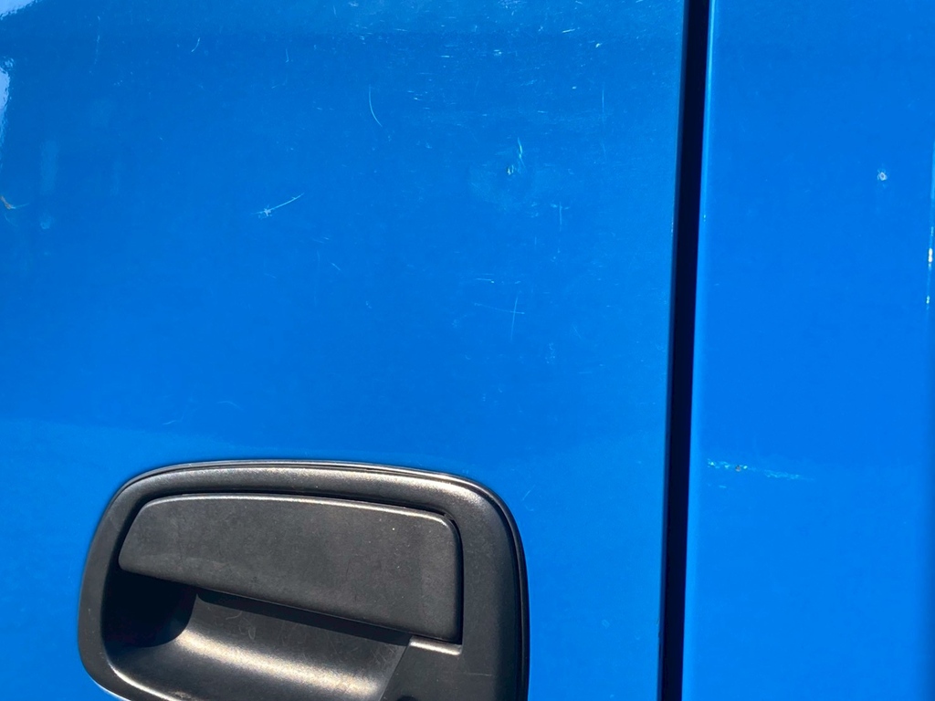 助手席側ドアハンドル周辺にすり傷が有ります|日野 デュトロ 2RG-XZU722M(2WD)の写真14