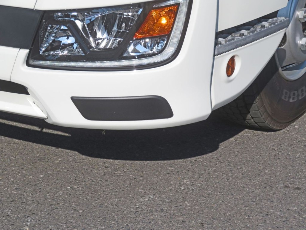 サイトアラウンドモニターシステム付きです。|日野 レンジャー 2PG-FD2ABA(2WD)の写真14