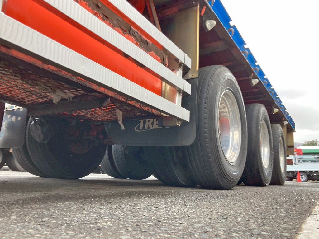 下回りの状態です。(後方)|トレクス  PFB34118の写真56