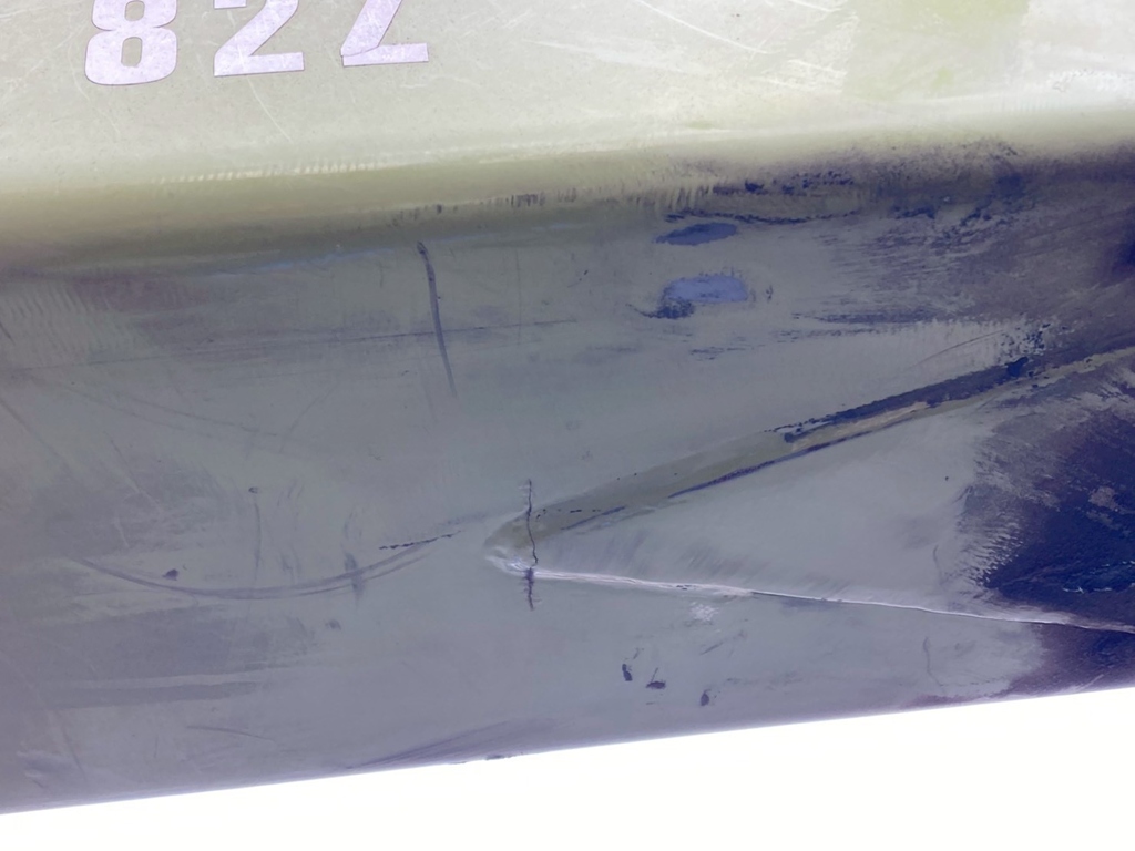 第一ブームの側面にクラックが有ります|日野 レンジャー LDG-FG8JJAAの写真34