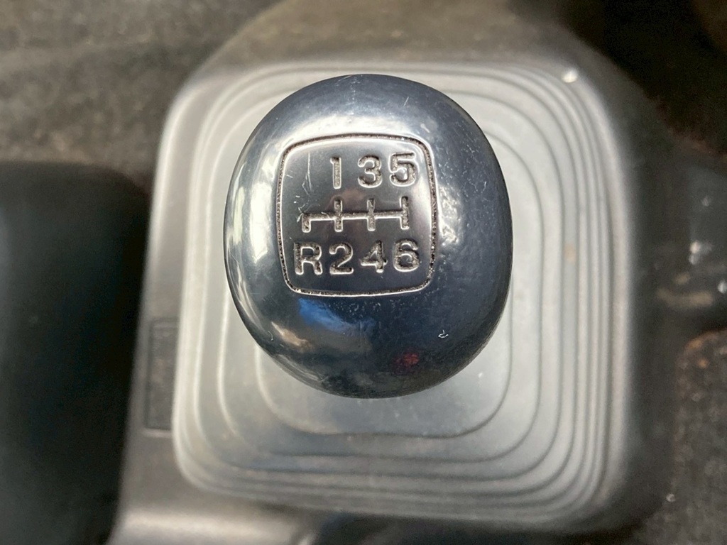 6速MTです|日野 レンジャー LDG-FG8JJAAの写真42