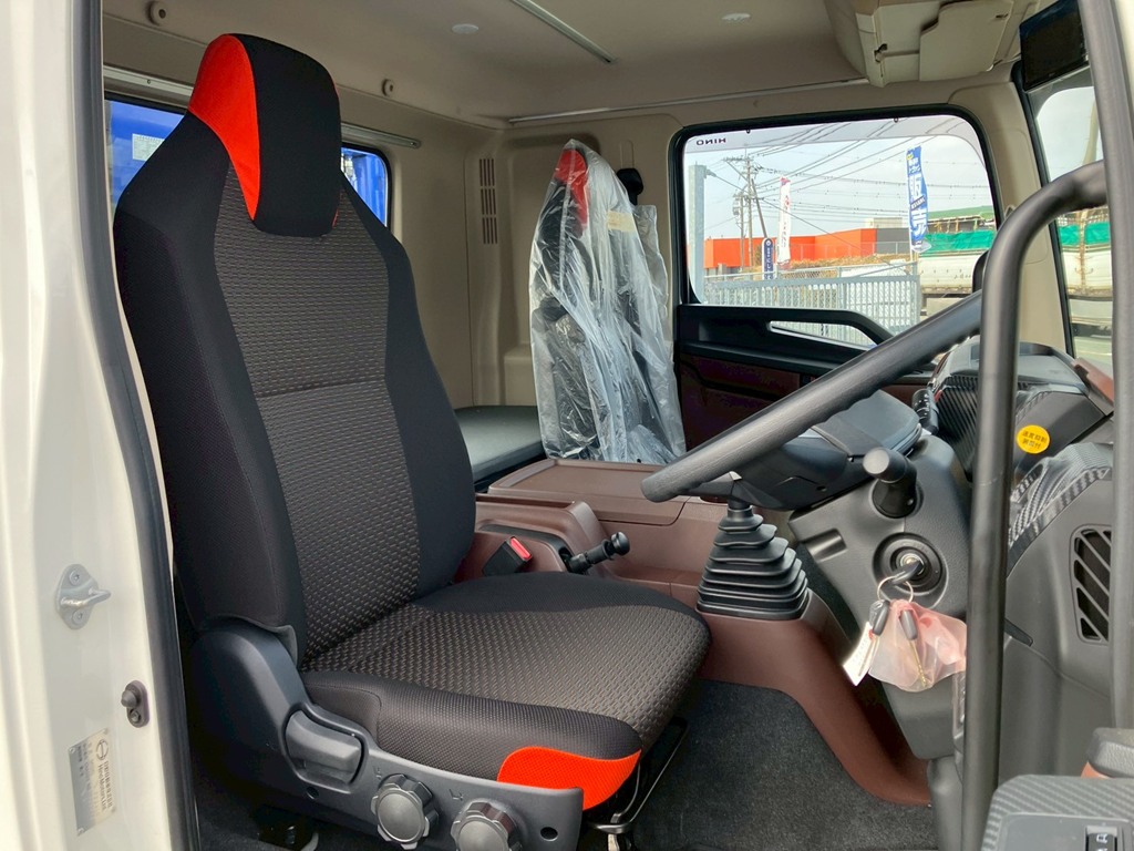 日野 レンジャー 2KG-FE2ACAの写真7