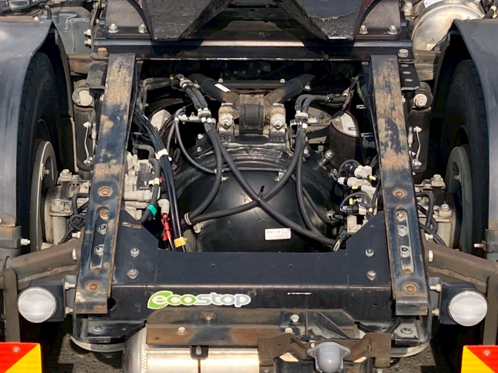 8|いすゞ ギガ 2PG-EXD52CDの写真8