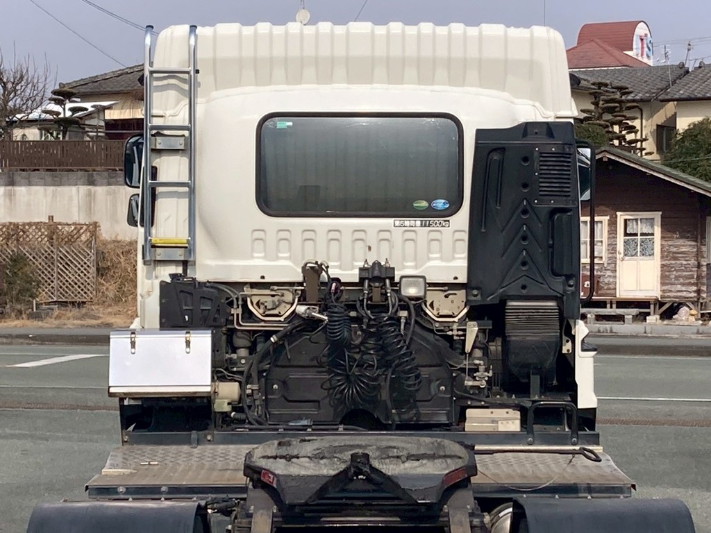 9|いすゞ ギガ 2PG-EXD52CDの写真9