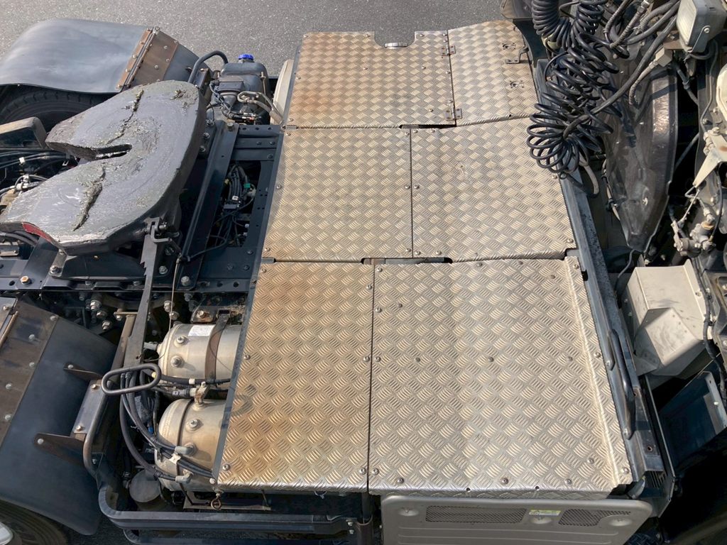 10|いすゞ ギガ 2PG-EXD52CDの写真10