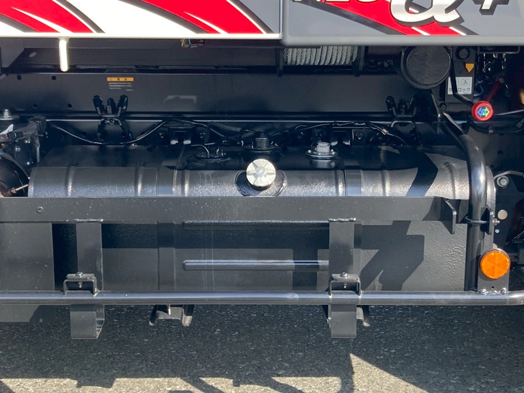 燃料タンクは100Lです。|日野 デュトロ 2KG-XZU722M(2WD)の写真22
