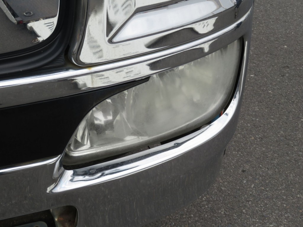 助手席側ヘッドライトのレンズに曇りがあります。|日野 プロフィア QKG-FS1EKDAの写真70