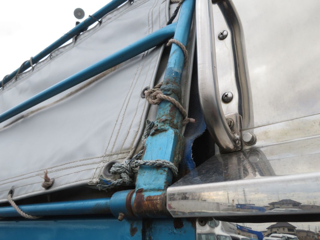 日野 プロフィア QKG-FS1EKDAの写真75