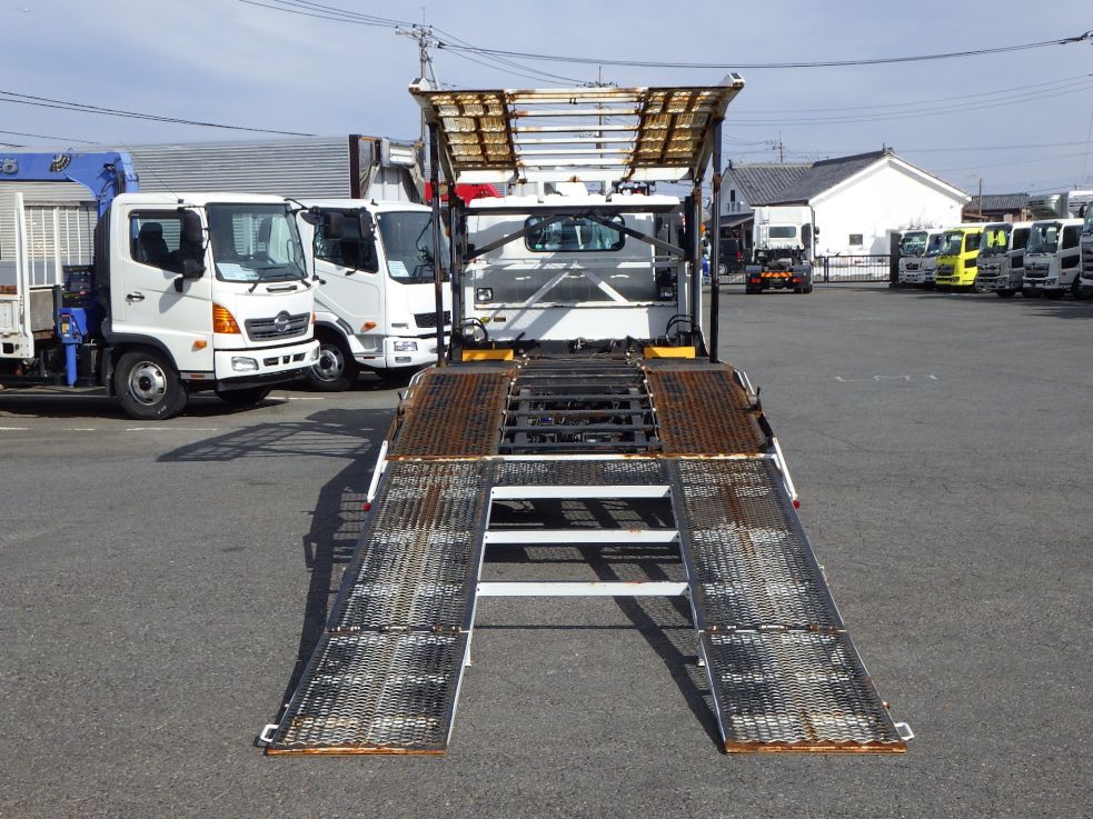 いすゞ エルフ TPG-NPR85N(2WD)の写真14