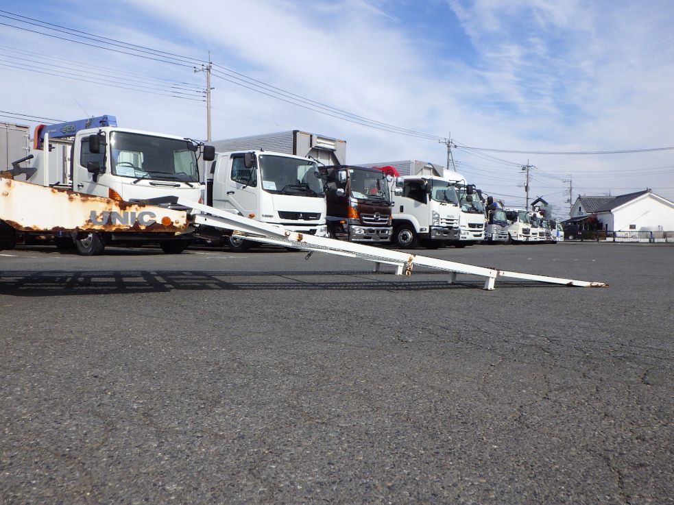 いすゞ エルフ TPG-NPR85N(2WD)の写真30