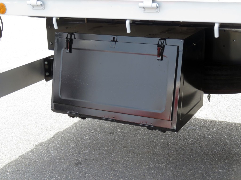 工具箱付きです。|三菱 ファイター 2KG-FK62F(2WD)の写真22