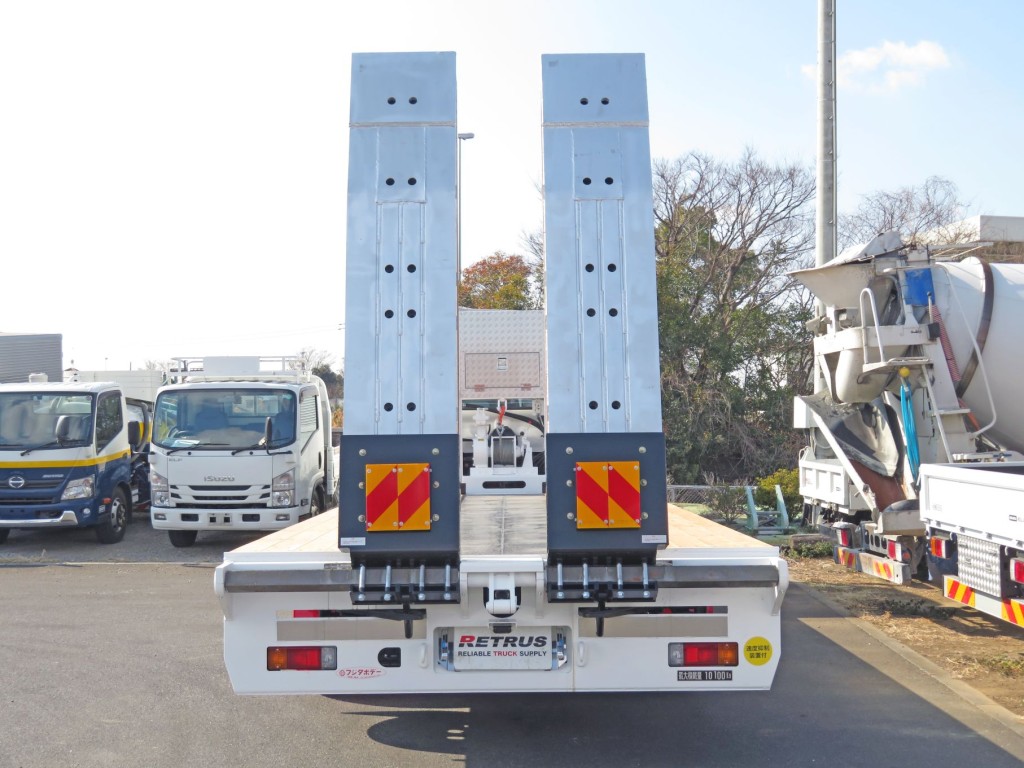 オートスライダーを内側へ動かした状態です。|日野 レンジャー 2DG-GK2ABAの写真16