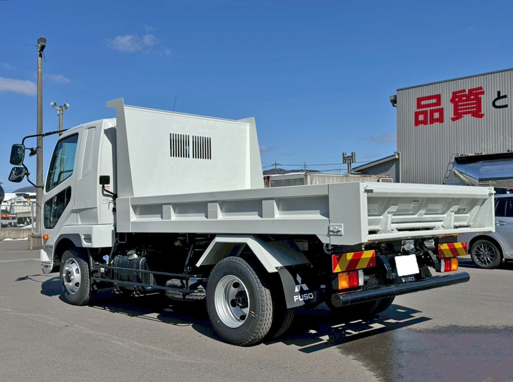 三菱 ファイター 2KG-FK62F(2WD)の写真3