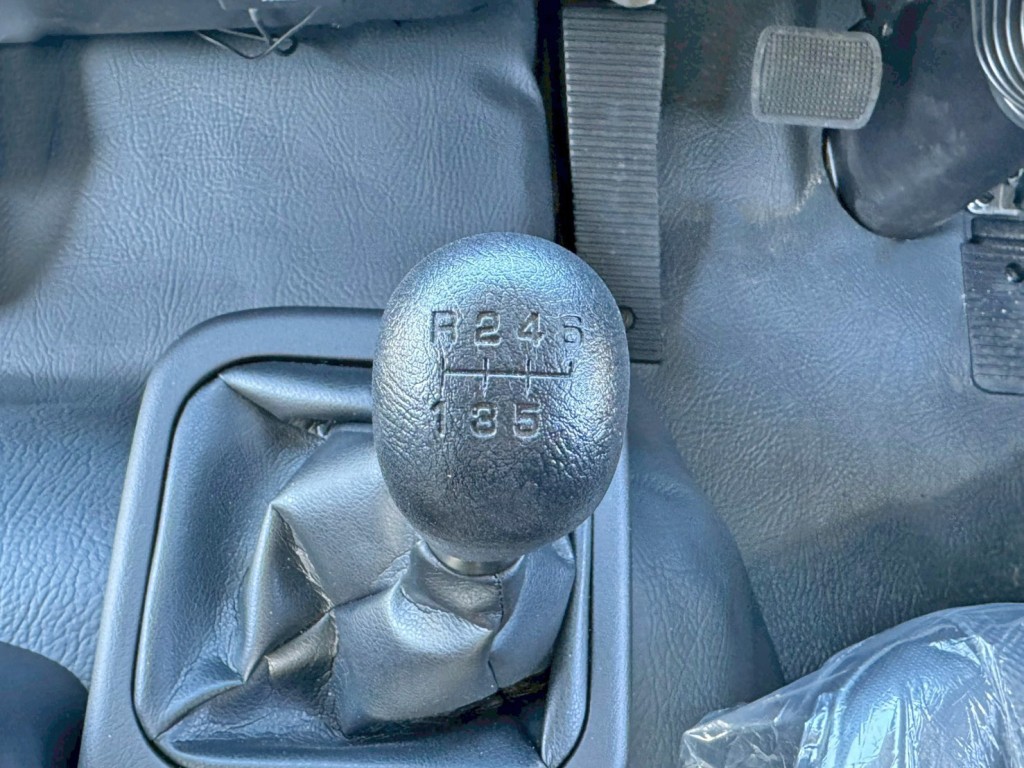 三菱 ファイター 2KG-FK62F(2WD)の写真18