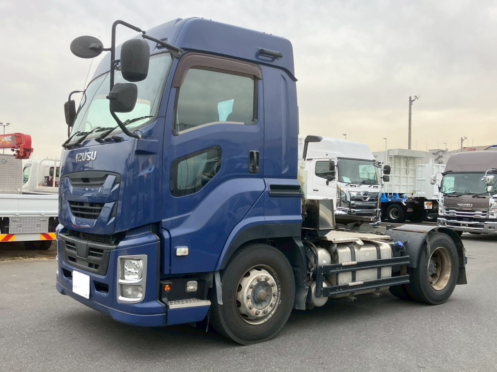 いすゞ ギガ QKG-EXD52BDの写真1