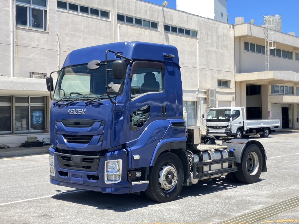 いすゞ ギガ QKG-EXD52BDの写真1