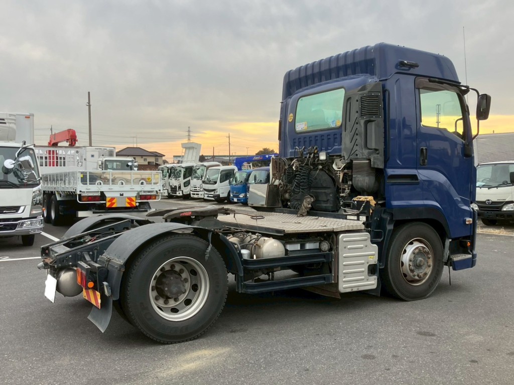 いすゞ ギガ QKG-EXD52BDの写真8