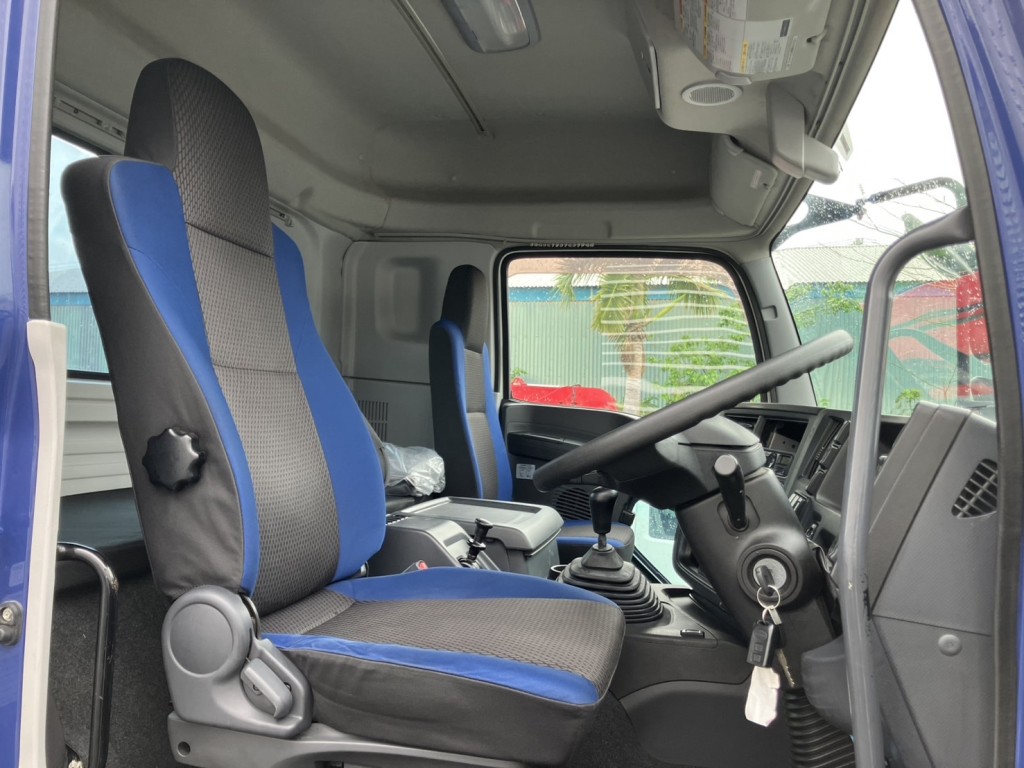 いすゞ ギガ QKG-EXD52BDの写真9