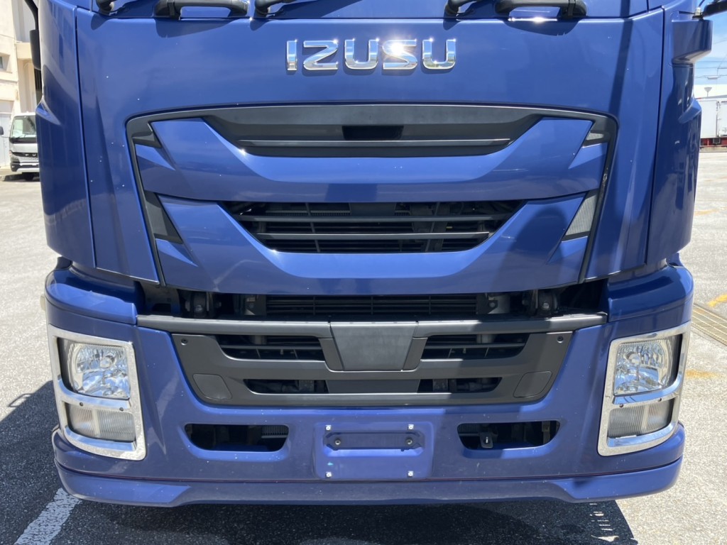 フロントパネルの状態です。|いすゞ ギガ QKG-EXD52BDの写真23