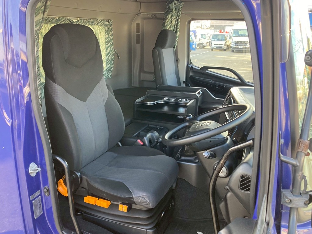 6|日野 プロフィア QPG-SH1EDDGの写真6