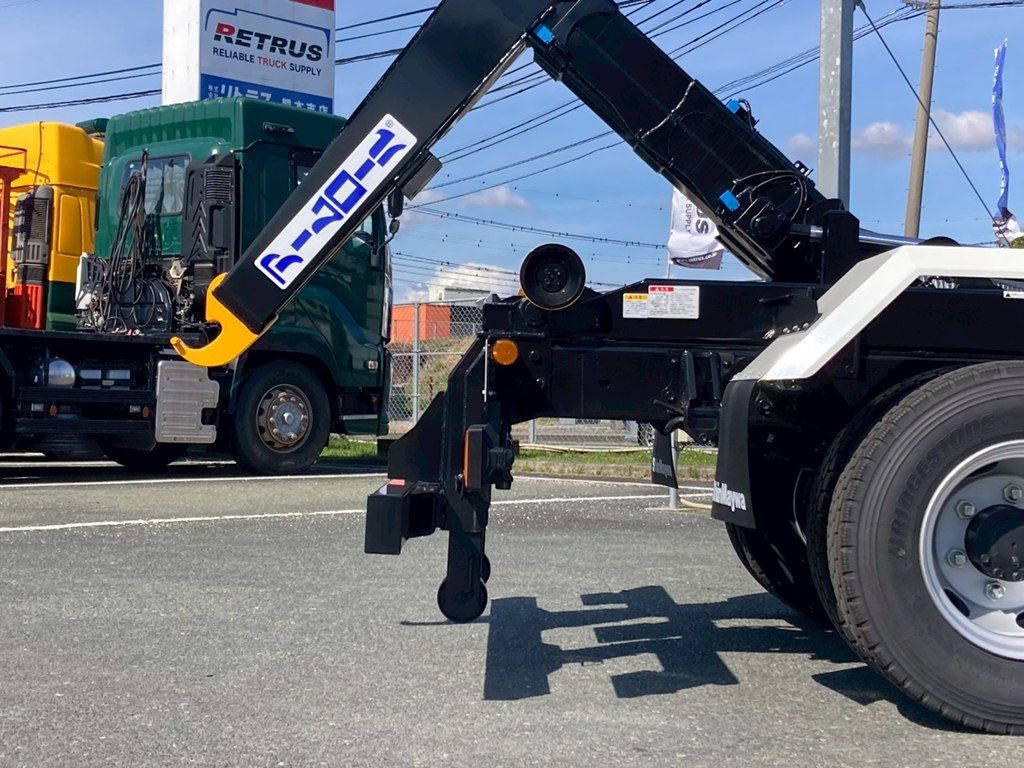 10|いすゞ フォワード 2RG-FRR90S4(2WD)の写真10