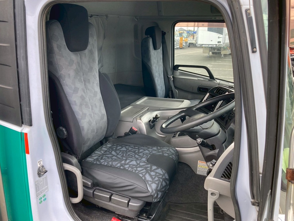 7|UDトラックス クオン LKG-CG5ZAの写真7