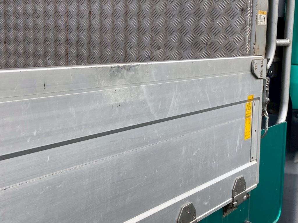 17|UDトラックス クオン LKG-CG5ZAの写真17