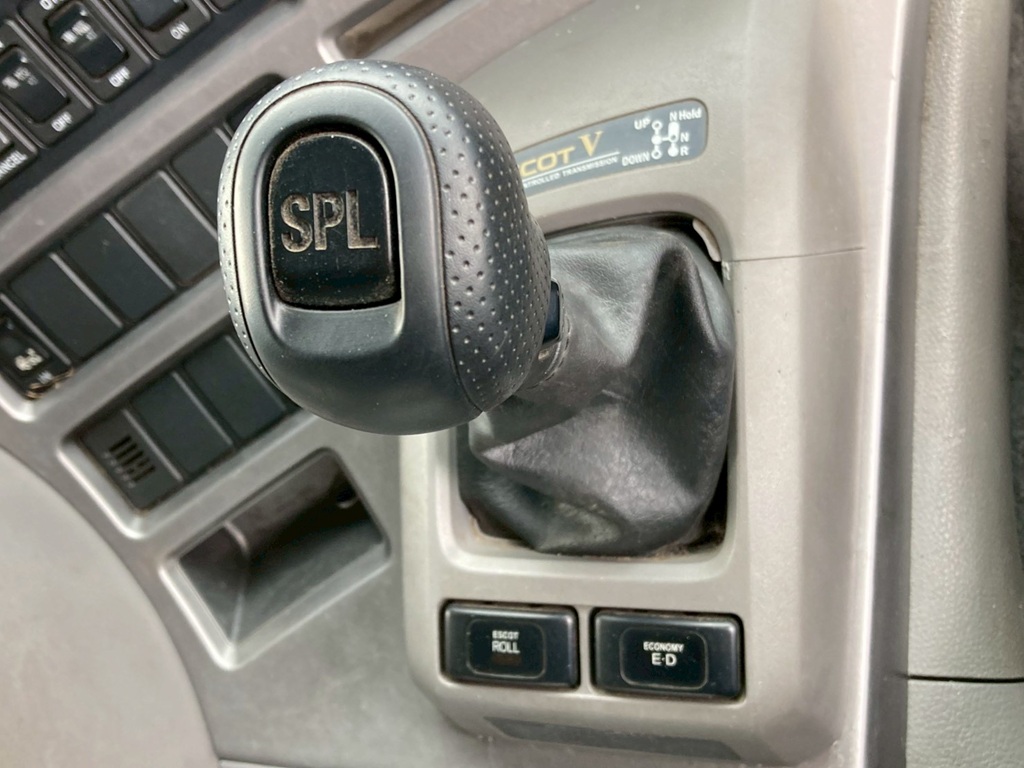 32|UDトラックス クオン LKG-CG5ZAの写真32