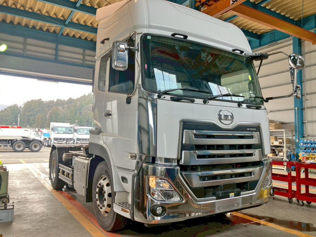 UDトラックス クオン 2PG-GK5AADの写真2