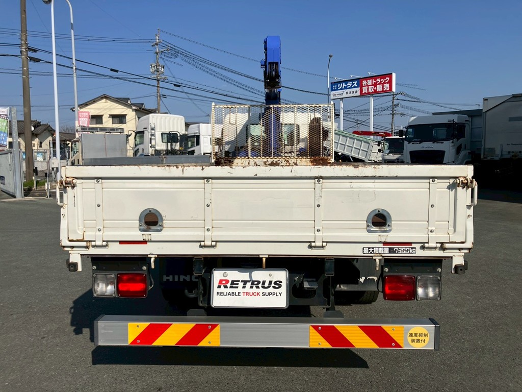 リア周りの状態です。|日野 レンジャー 2PG-FJ2ABAの写真12