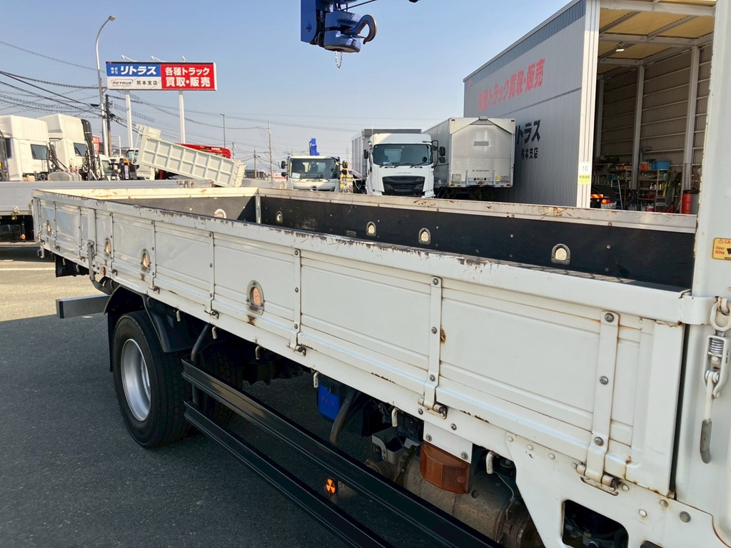 アオリ全体に使用傷、錆があります。|日野 レンジャー 2PG-FJ2ABAの写真21