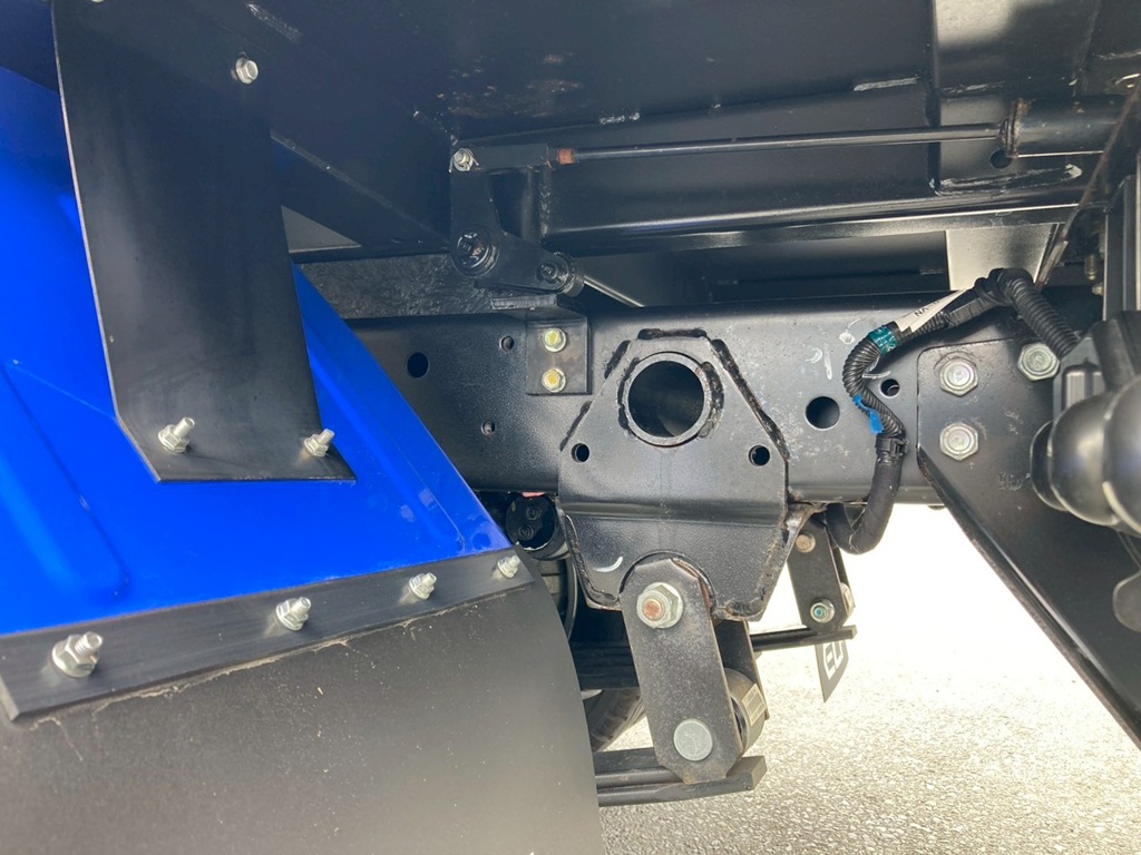 6|いすゞ エルフ 2RG-NKR88AT(2WD)の写真6