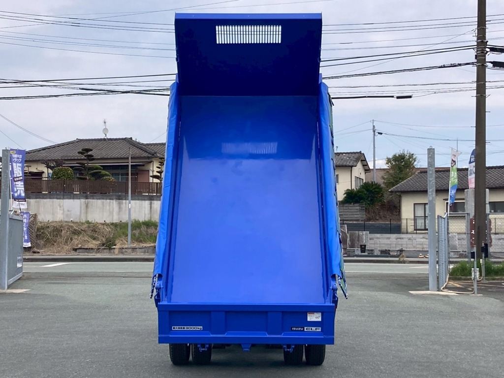 8|いすゞ エルフ 2RG-NKR88AT(2WD)の写真8