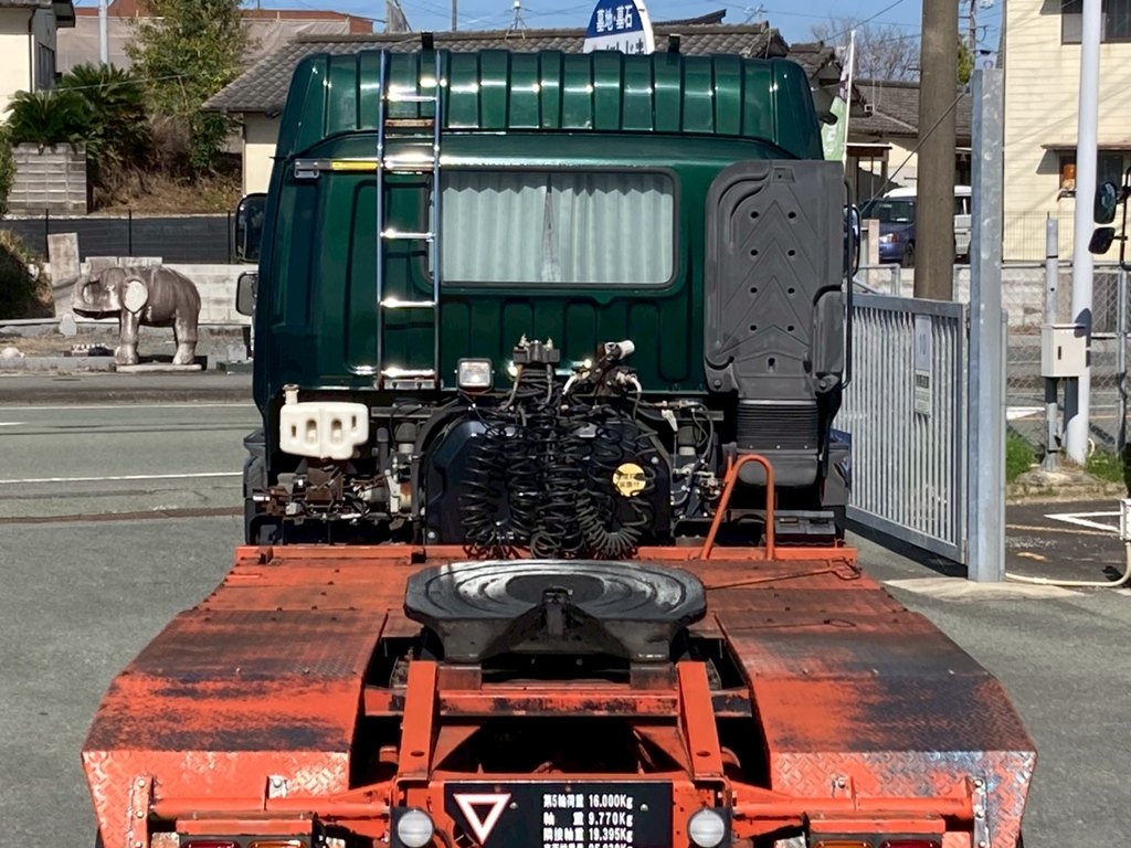 9|いすゞ ギガ QDG-EXZ52AJの写真9