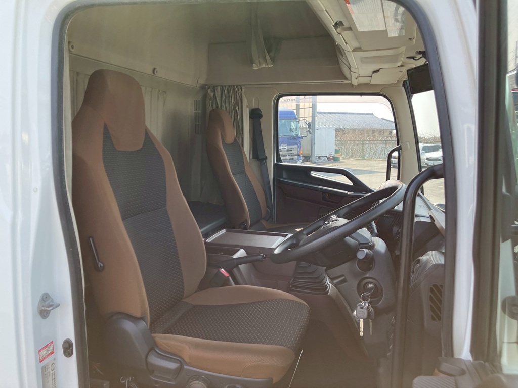 7|日野 レンジャー 2KG-FD2ABG(2WD)の写真7