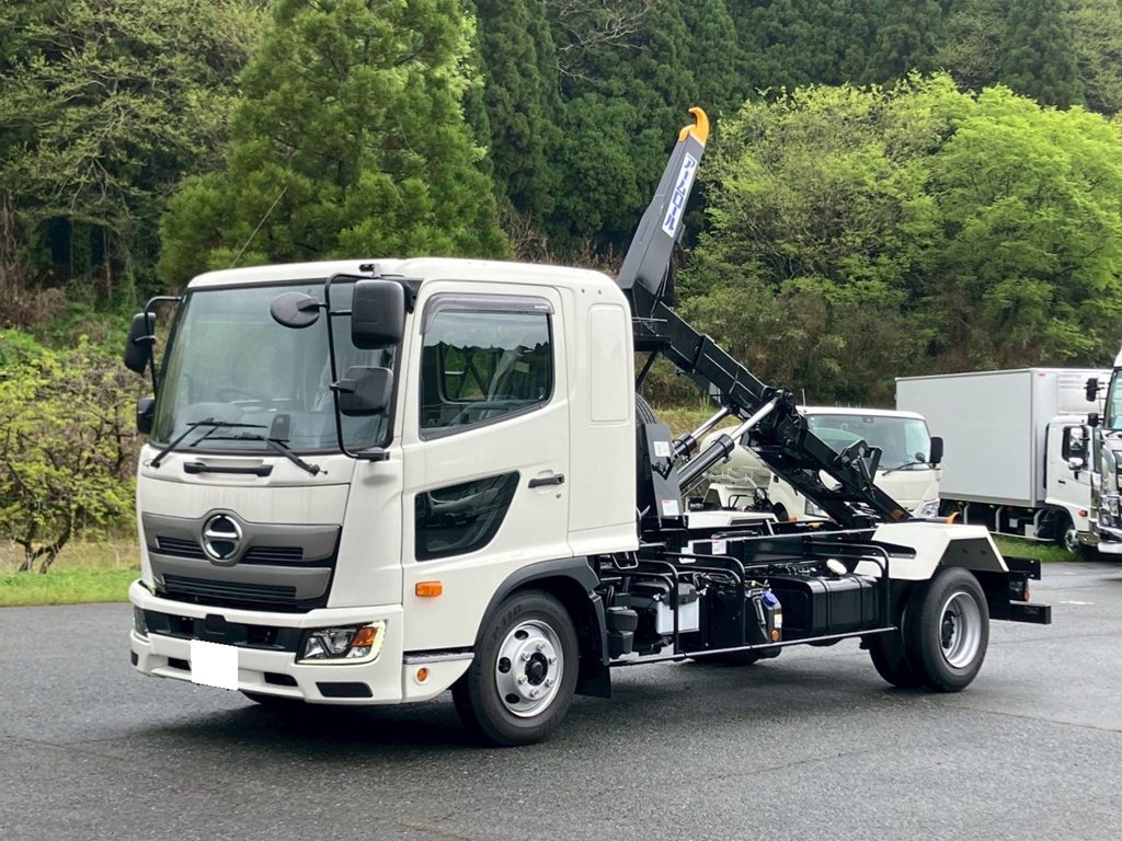 日野 レンジャー 2PG-FD2ABA(2WD)の写真1