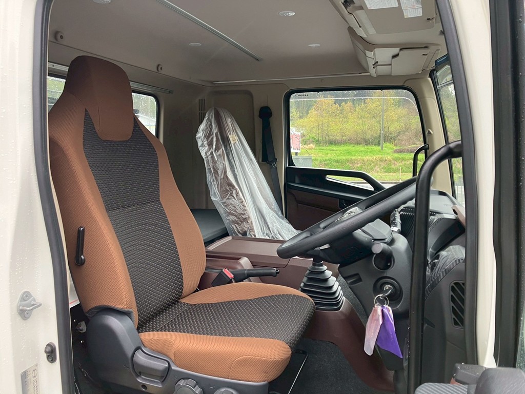 日野 レンジャー 2PG-FD2ABA(2WD)の写真7