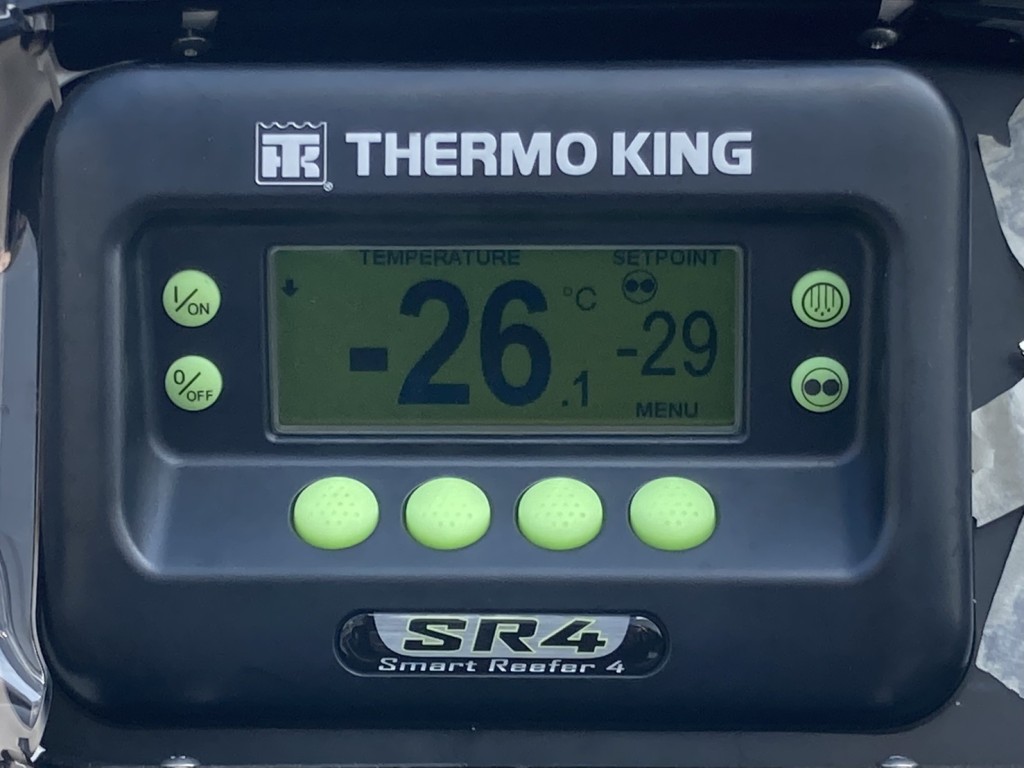 冷凍機は、-29℃設定(低温仕様) 11℃スタート 2Hで-26.1℃確認済みです。|トレクス PFB34118の写真19