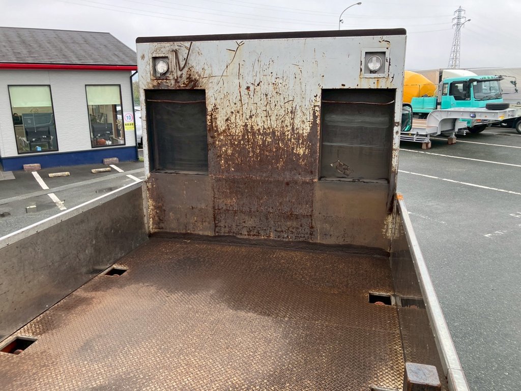 12|いすゞ ギガ QKG-CYM77Aの写真12