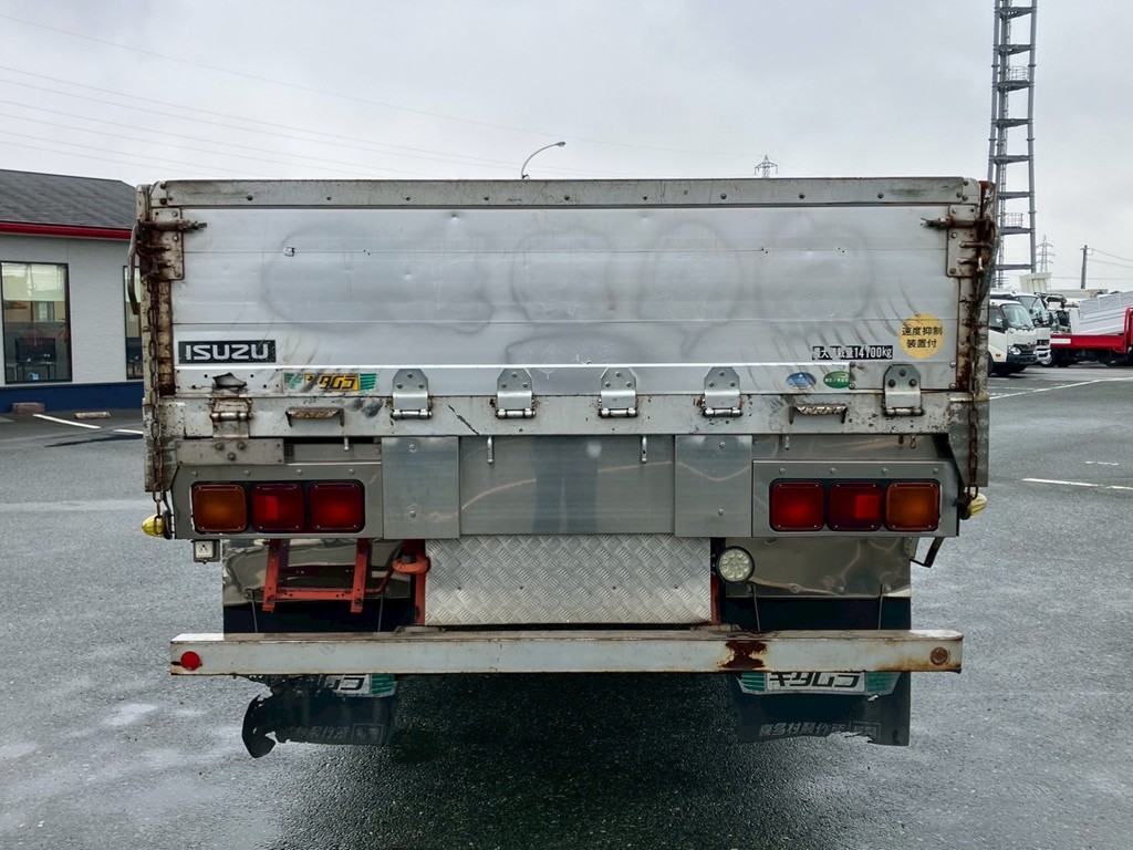 15|いすゞ ギガ QKG-CYM77Aの写真15