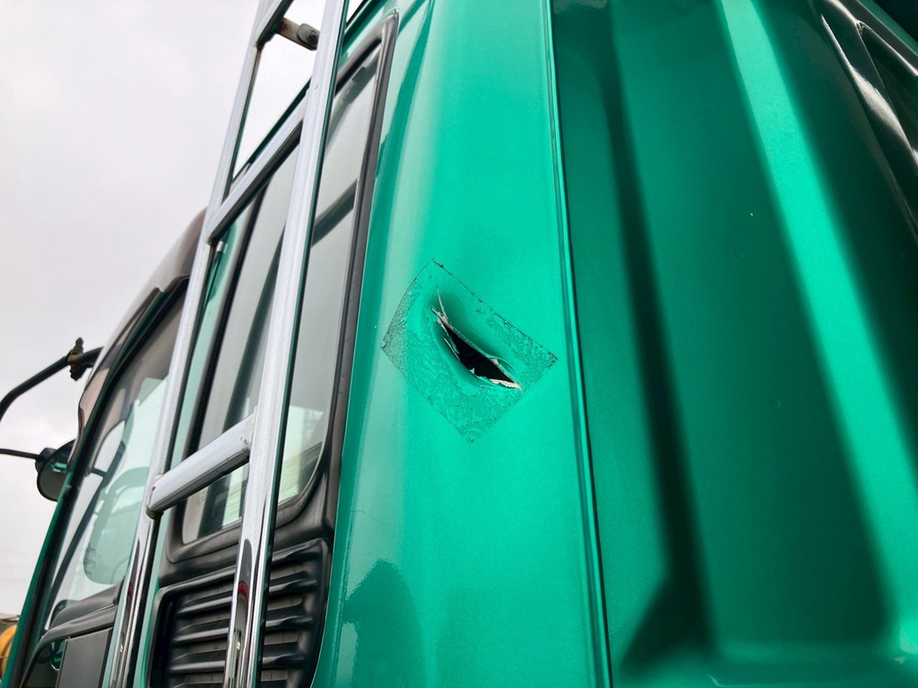 29|いすゞ ギガ QKG-CYM77Aの写真29