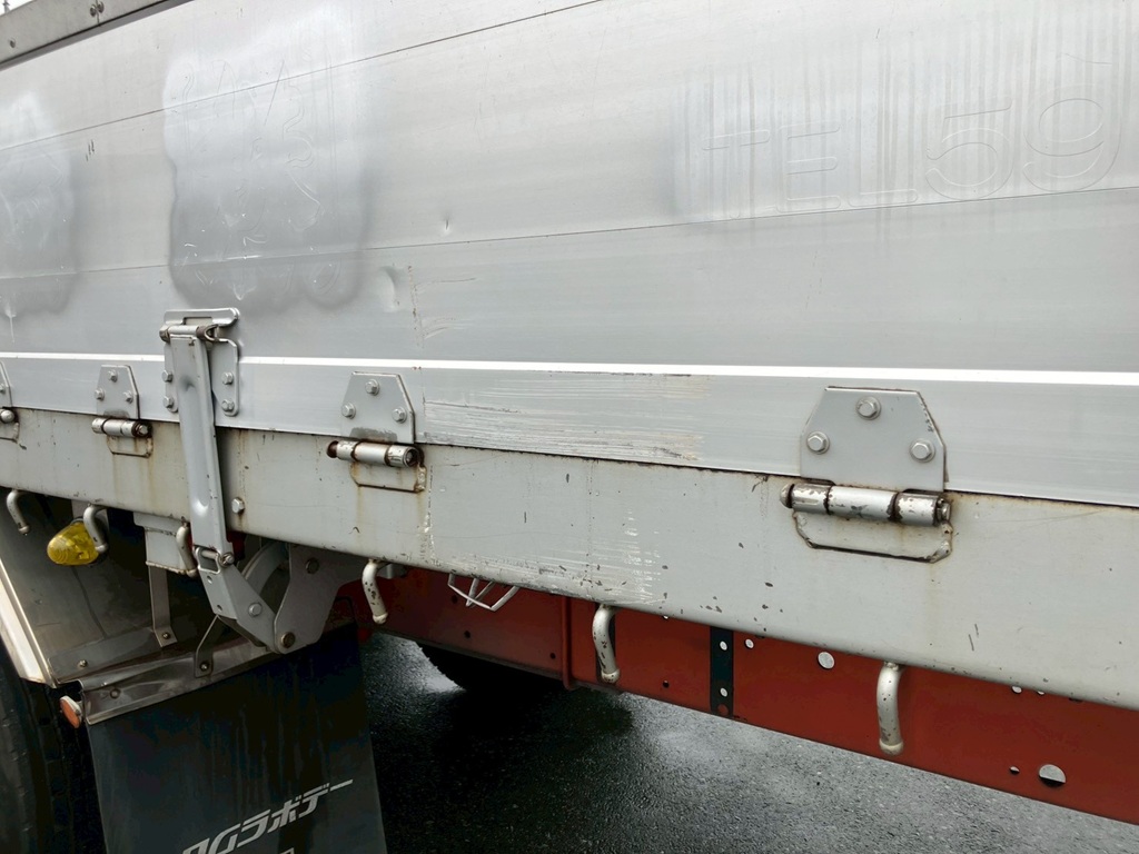 39|いすゞ ギガ QKG-CYM77Aの写真39