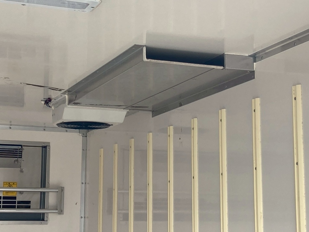 11|三菱 キャンター 2RG-FBA20(2WD)の写真11