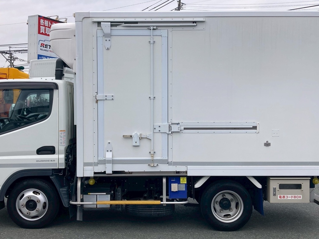 12|三菱 キャンター 2RG-FBA20(2WD)の写真12