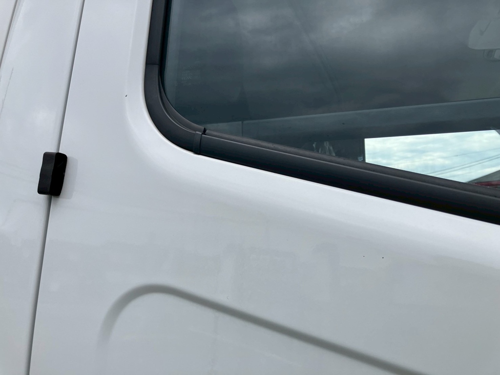 21|三菱 ファイター 2KG-FK65F(2WD)の写真21