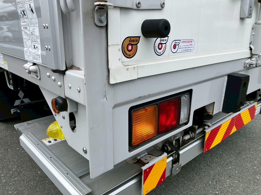 31|三菱 ファイター 2KG-FK65F(2WD)の写真31