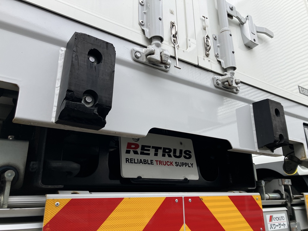 32|三菱 ファイター 2KG-FK65F(2WD)の写真32