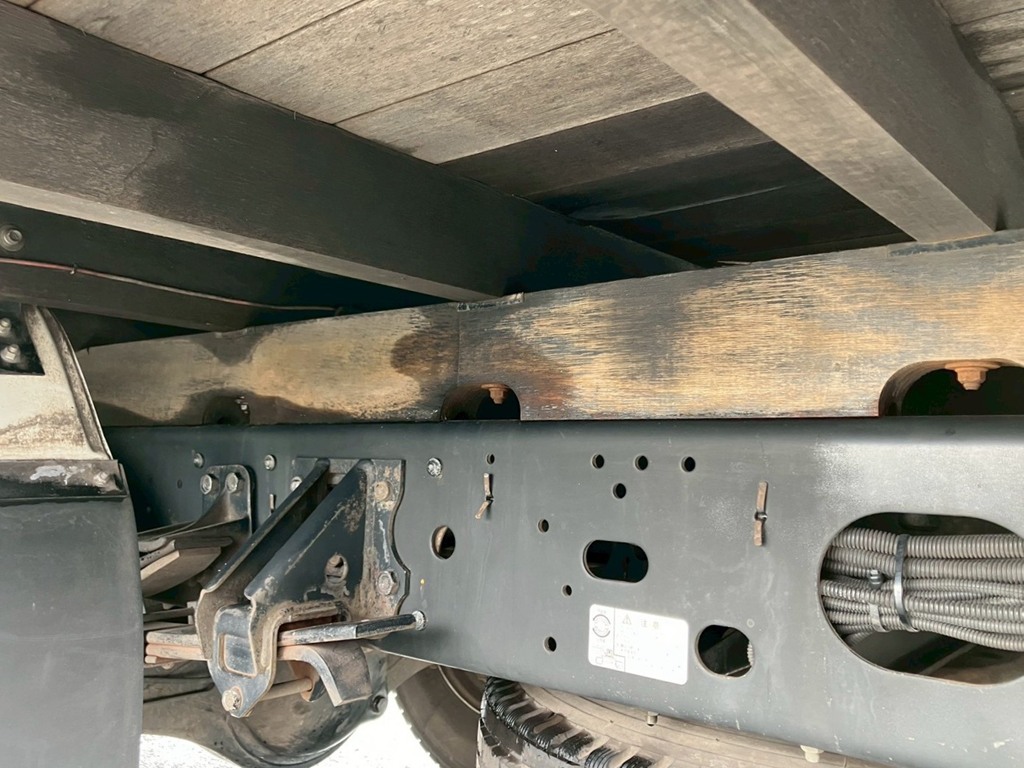 6|いすゞ フォワード TKG-FRR90S1(2WD)の写真6