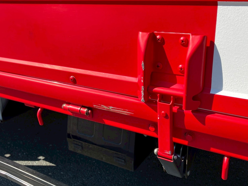 27|いすゞ エルフ TRG-NPR85AR(2WD)の写真27